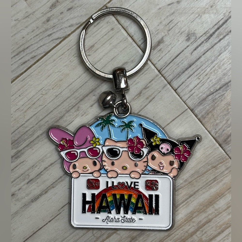 Hello Kitty Sanrio “I Love Hawaii” Rainbow Aloha State License Plate Keychain